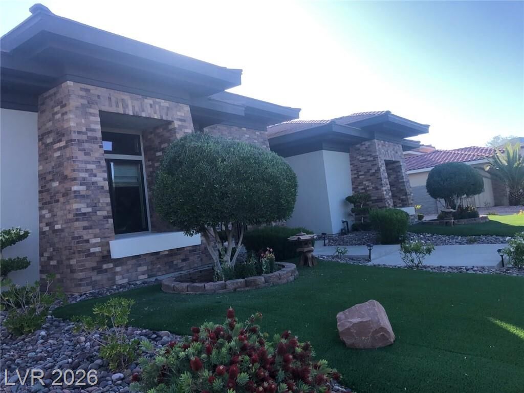 Property Photo:  1370 Opal Valley Street  NV 89052 