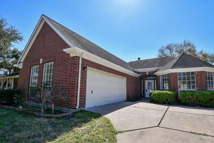 Property Photo: 20011 Polly Creek Way TX 77450