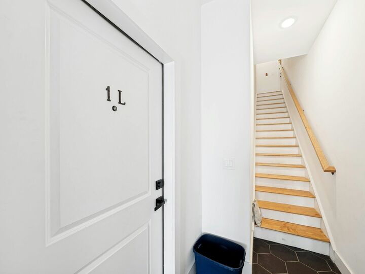 Property Photo:  234 Webster Ave 1L  NJ 07307 