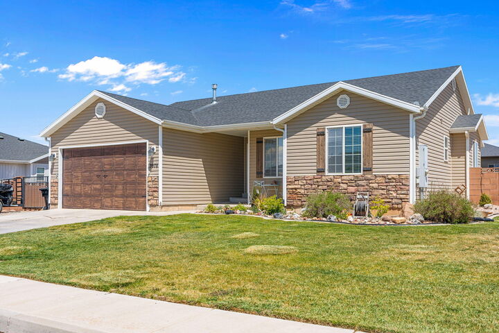 Property Photo:  3978 W 175 S  UT 84720 