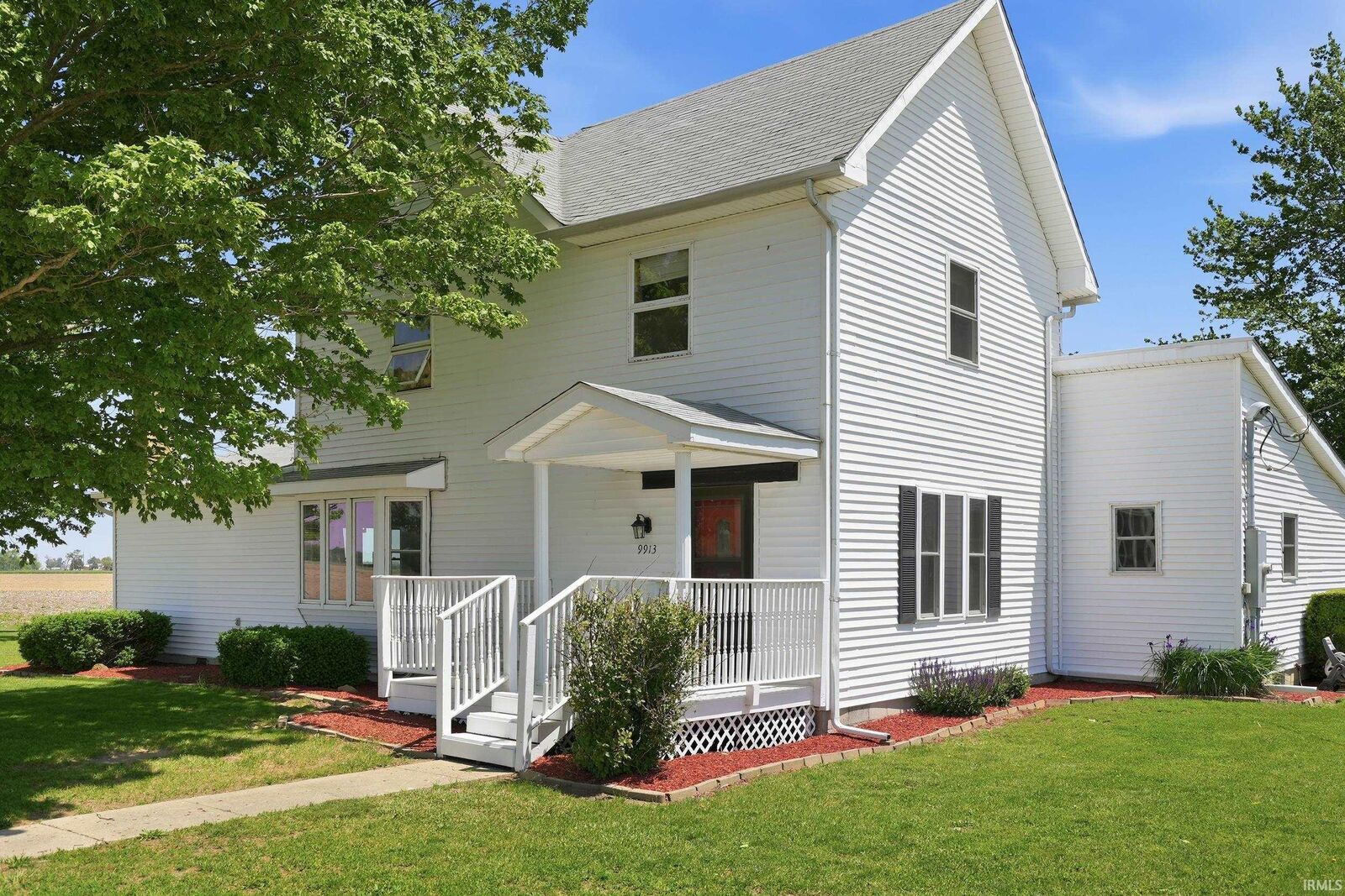 Property Photo: 9913 Sampson Road IN 46773