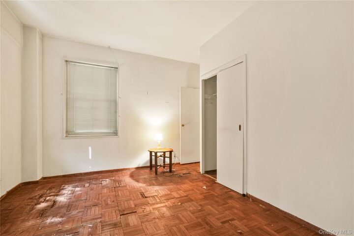 Property Photo: 3 Fordham Hill Oval 1F NY 10468