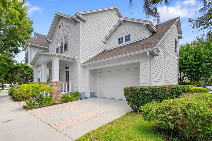 Property Photo:  907 Pawstand Road  FL 34747 