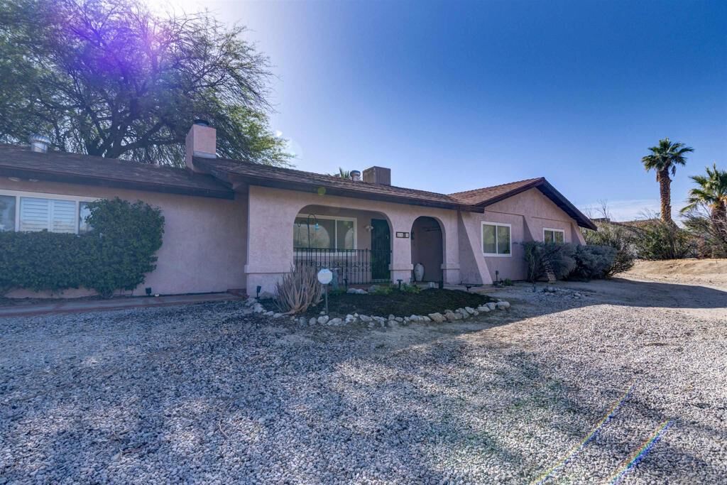 Property Photo: 3831 Ynez Pathway CA 92004