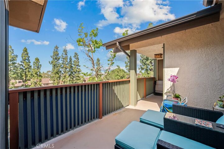 Property Photo:  2512 E Willow Street 205  CA 90755 
