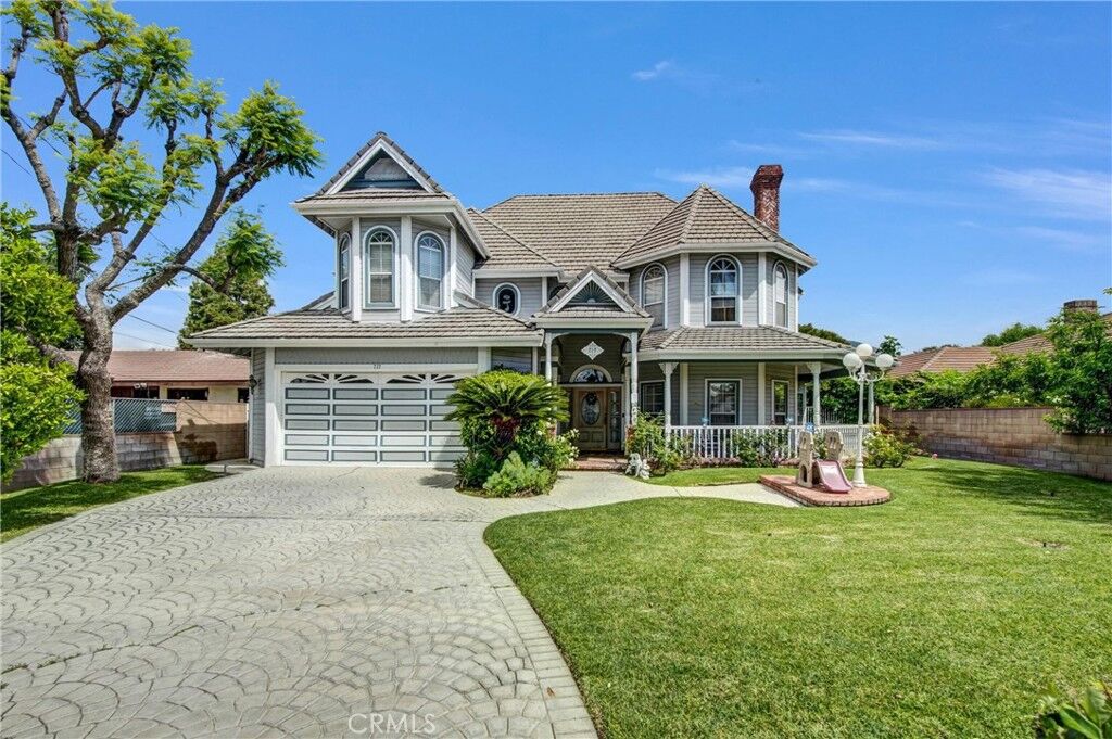 Property Photo:  717 E Camino Real  CA 91006 