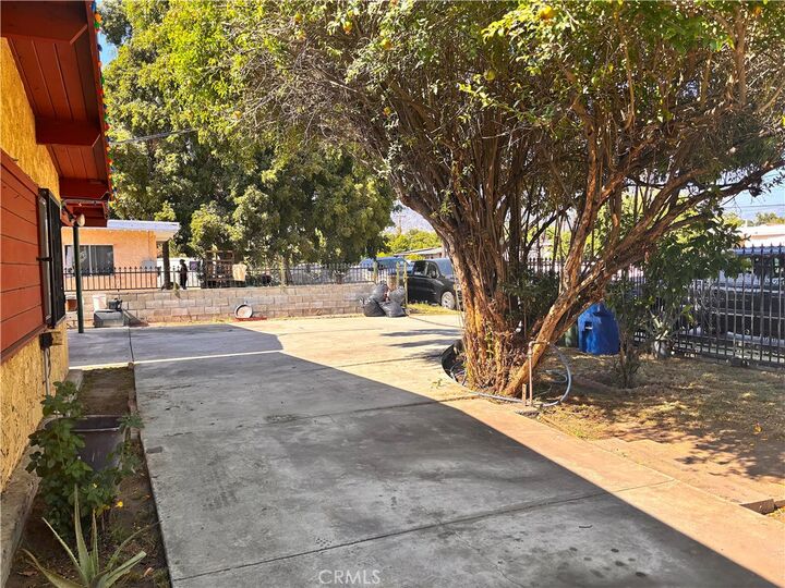 Property Photo: 5703 N Rockvale CA 91702