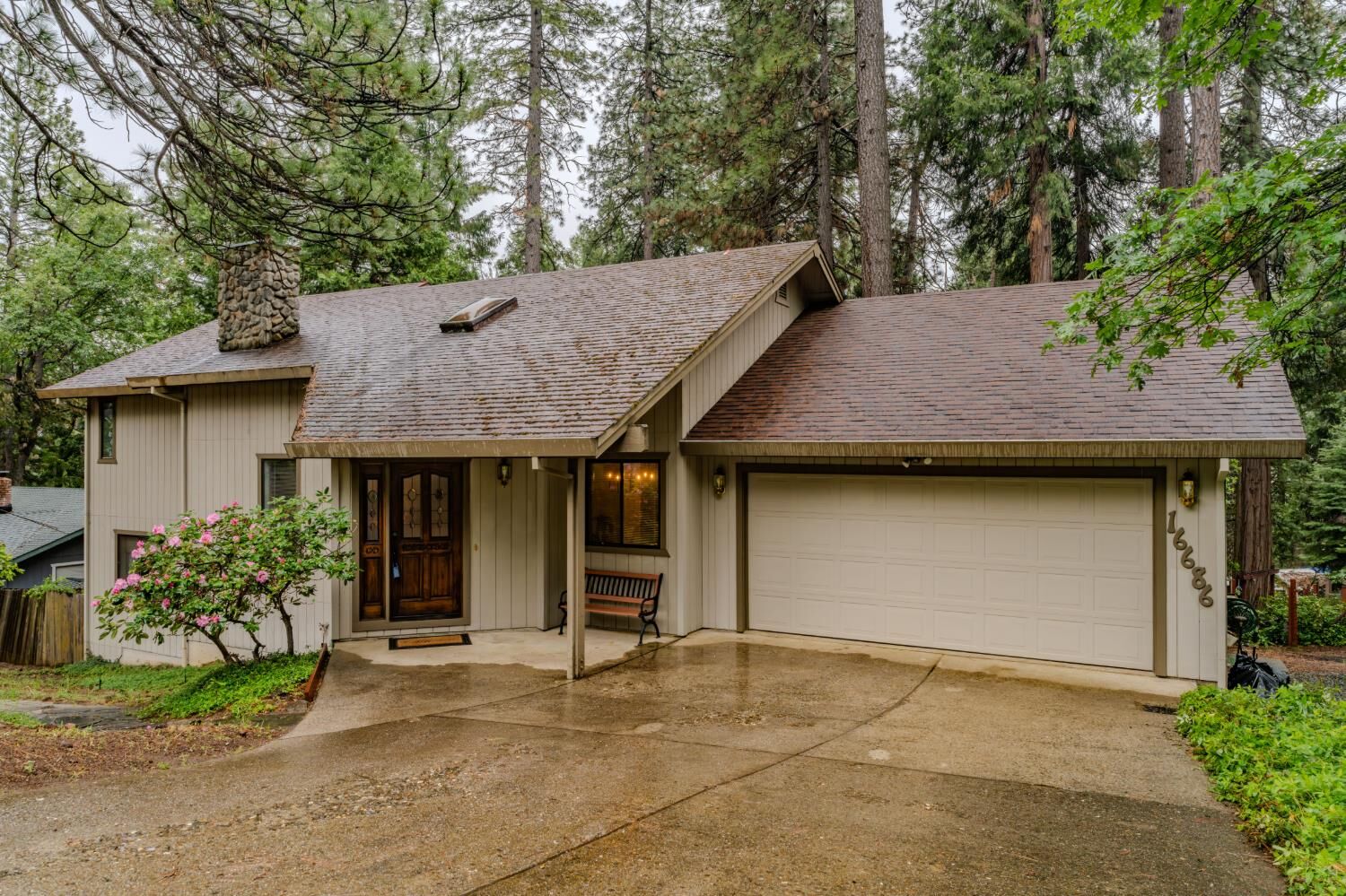 Property Photo:  16686 Meadow Vista Drive  CA 95666 
