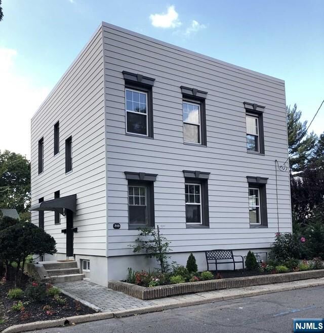 Property Photo:  249 Atlantic Street 2  NJ 07649 