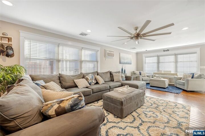 Property Photo:  28 Hopson Avenue  NJ 07424 