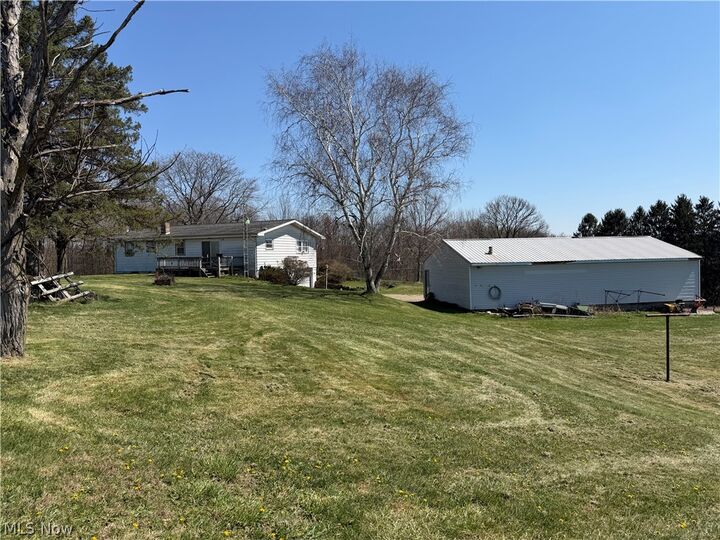 Property Photo:  11069 State Route 170  OH 44441 