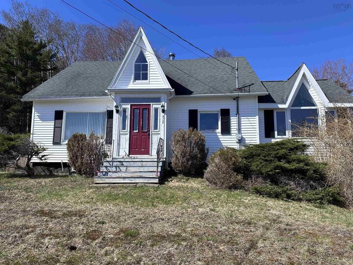 2328 Highway 331 — photo 1
