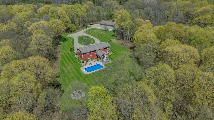 Property Photo:  1100 Lonsdale Boulevard W  MN 55057 