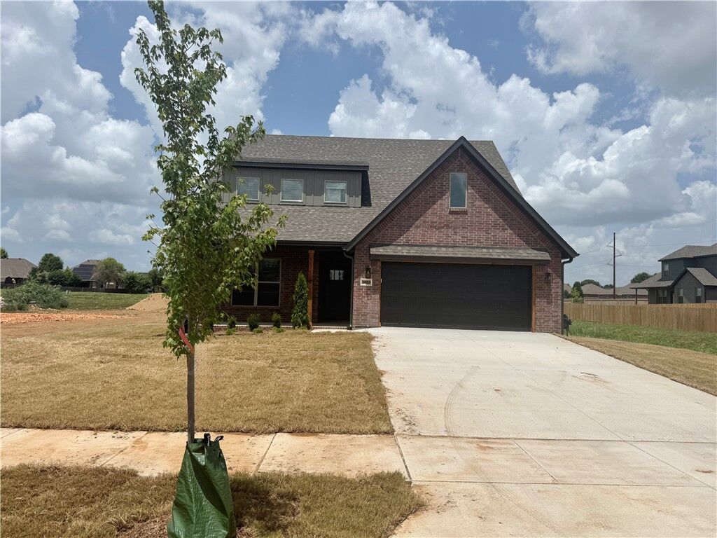 Property Photo:  3000 SW Little Elm Loop  AR 72713 