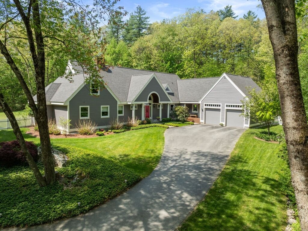 Property Photo:  117 Ayer Road  MA 01451 