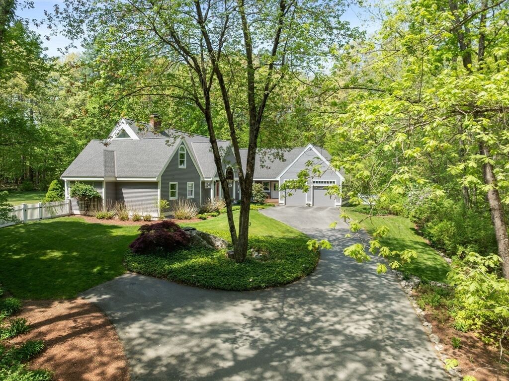 Property Photo:  117 Ayer Road  MA 01451 