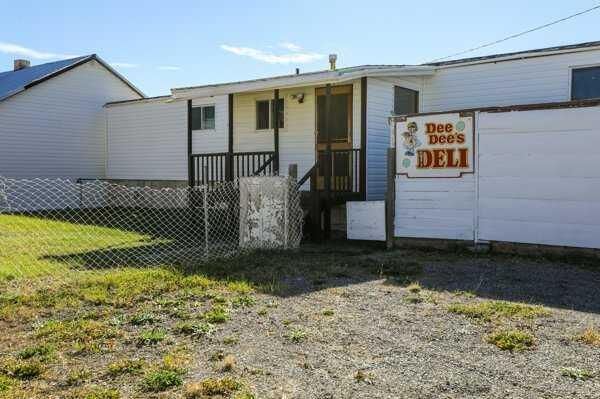Property Photo: 22720, 22718 8 Avenue AB T0K 1C0
