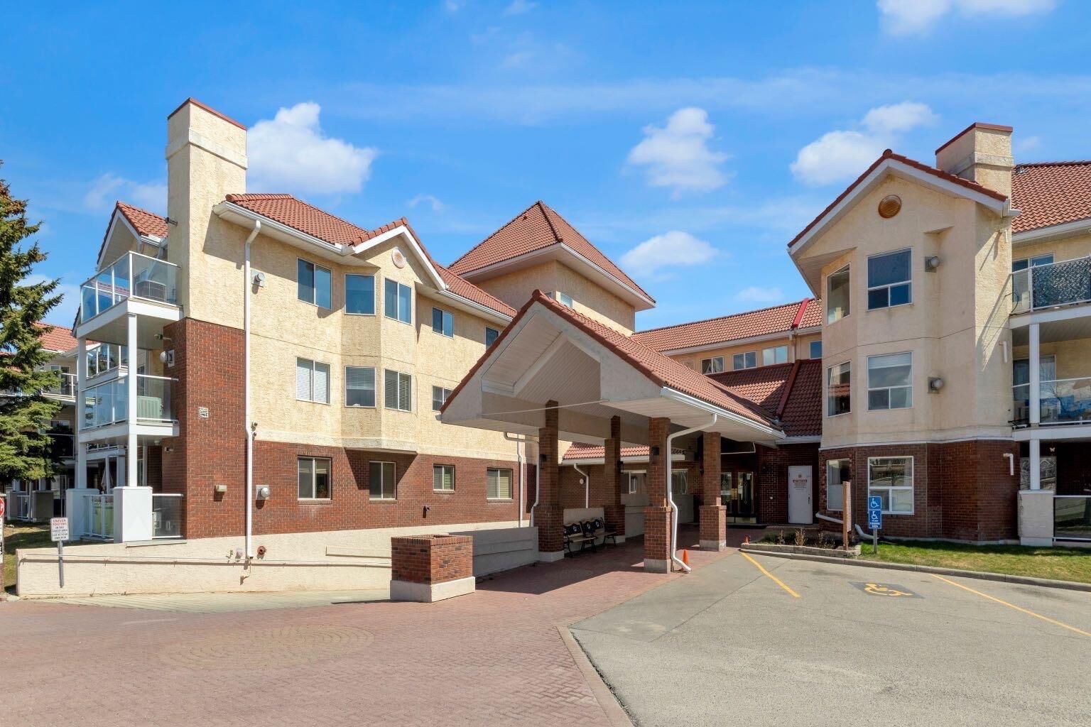 Property Photo:  1818 Simcoe Boulevard SW 1114  AB T3H 3L9 