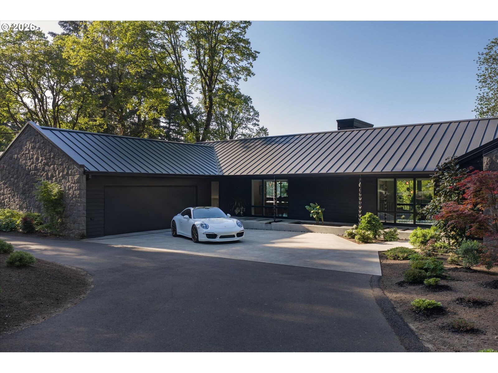Property Photo: 2627 Park Rd OR 97034