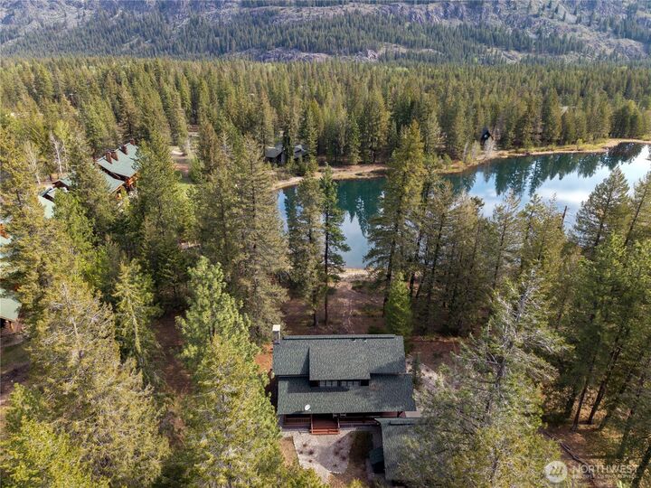 Property Photo:  32  Freestone Lake Drive  WA 98833 