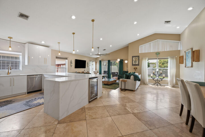 Property Photo:  1097 Aviary Road  FL 33414 