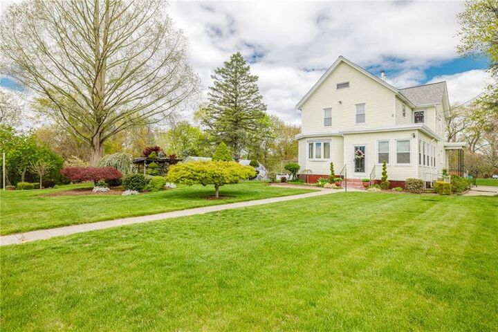 Property Photo:  18 Central Avenue  MA 02771 