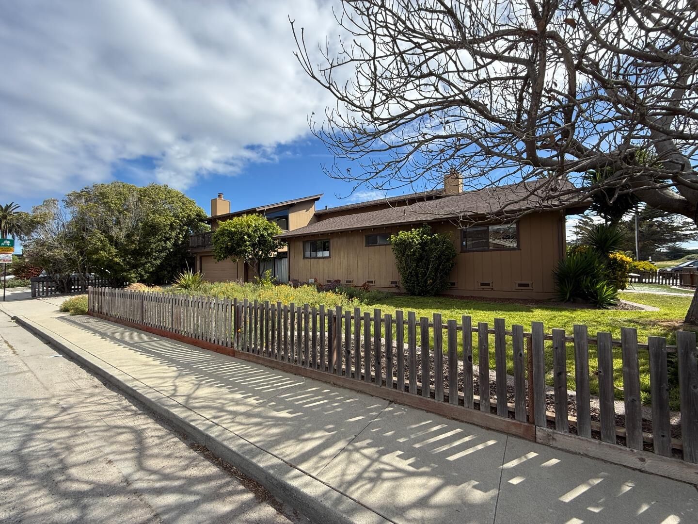 Property Photo:  300 Columbia Street  CA 95060 
