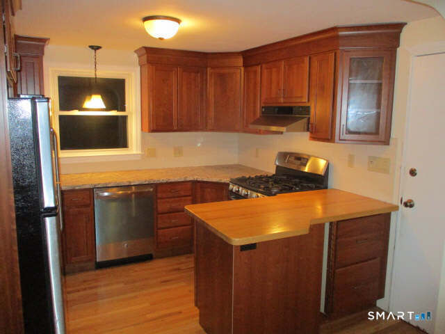Property Photo:  25 Mettler Street 1st  CT 06525 
