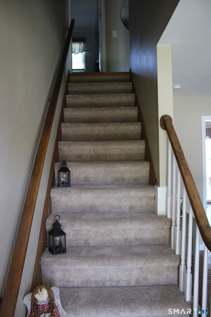 Property Photo:  18 Wallace Street  CT 06484 