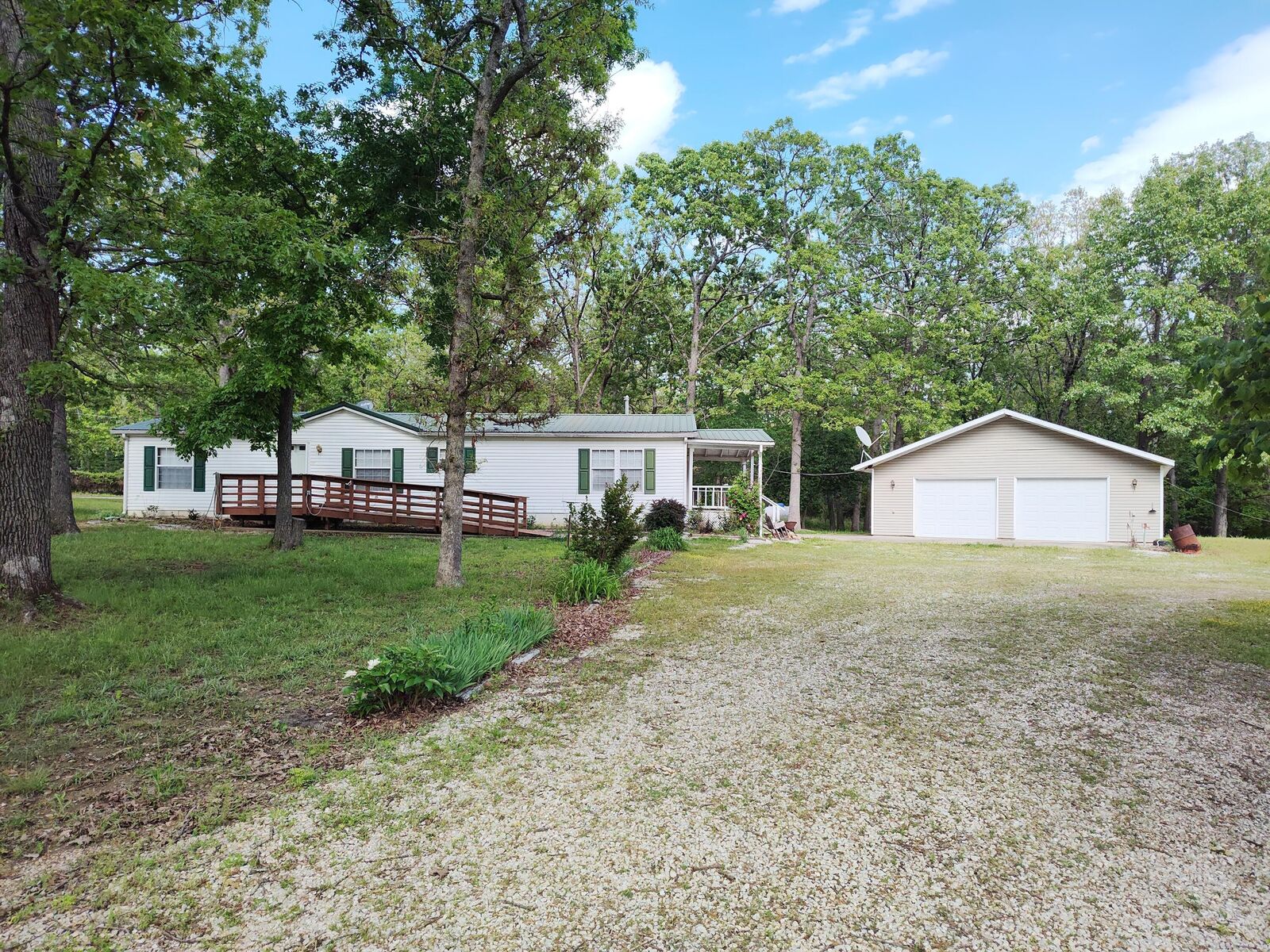 Property Photo:  27949 County Road 275  MO 65724 