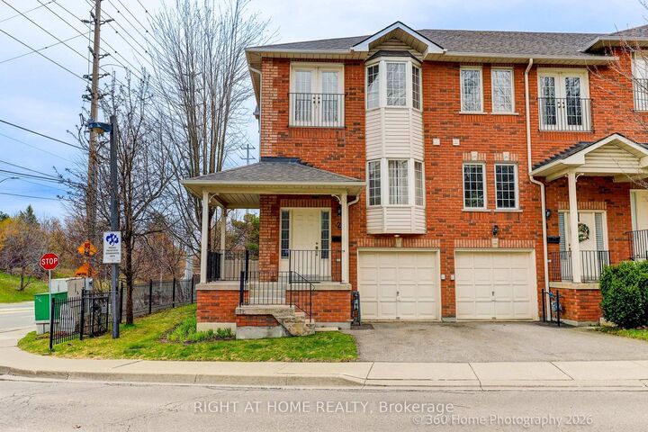 1130 Cawthra Road 2 — photo 1
