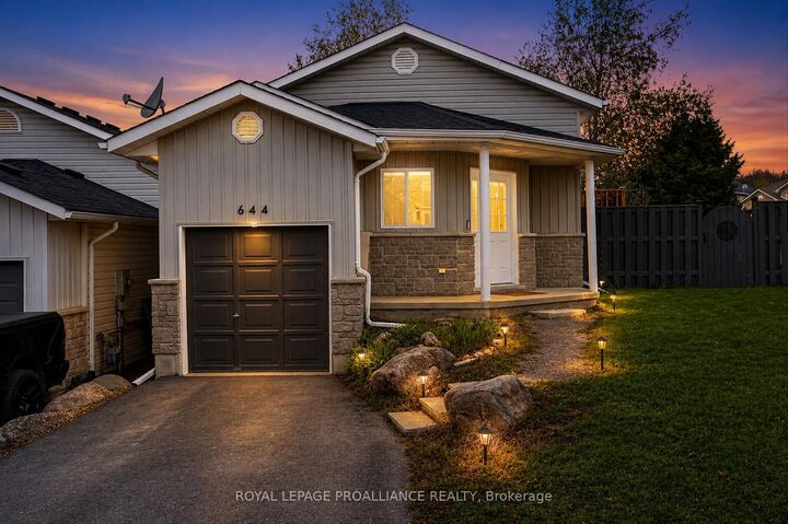 644 Trailview Drive — photo 1