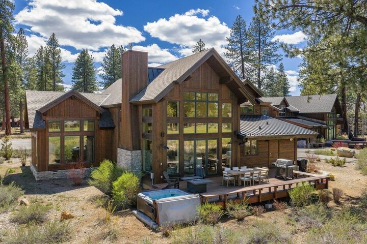 Property Photo:  11230 Sutters Trail  CA 96161 