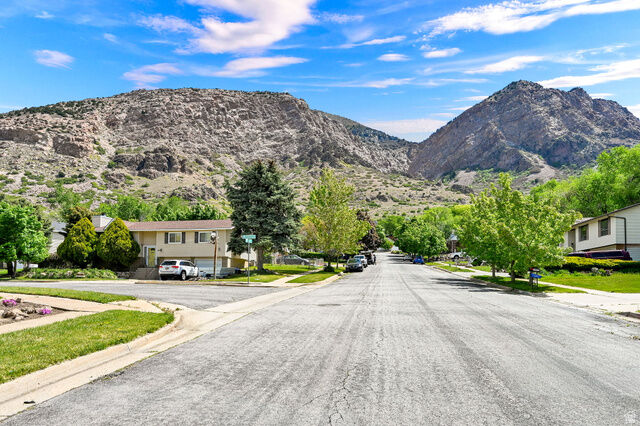 Property Photo:  1025 E 800 N  UT 84404 