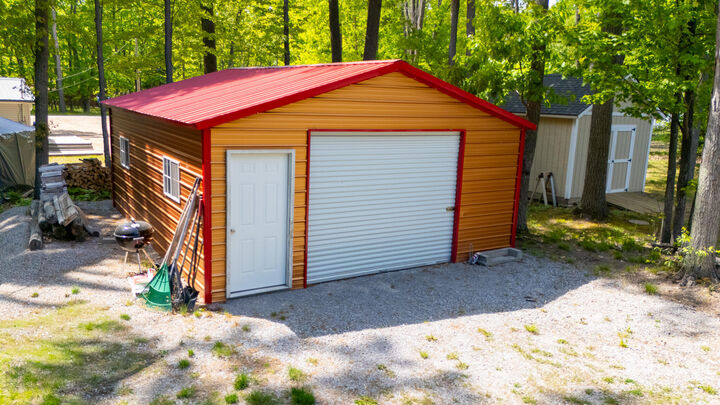 Property Photo: 408 Kirkshire Avenue MI 48653