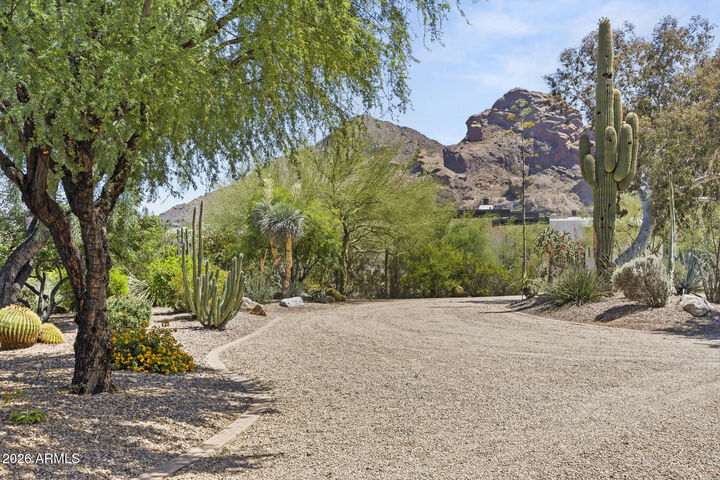 Property Photo:  6339 N 48th Place 15  AZ 85253 