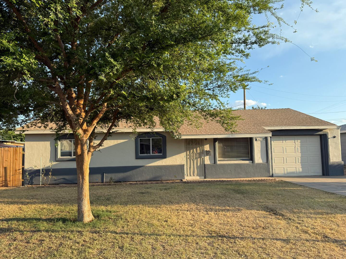 Property Photo:  3027 W San Miguel Avenue  AZ 85017 
