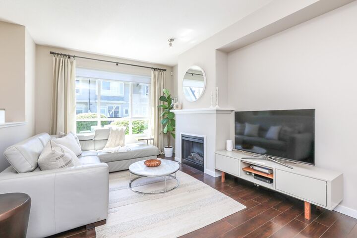 9133 Sills Avenue 32 — photo 1