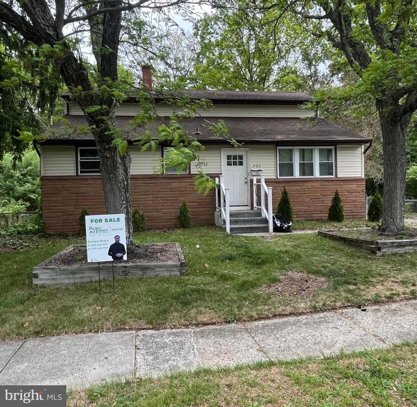 Property Photo:  903 Aston Martin Drive  NJ 08021 