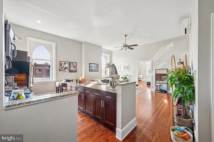 Property Photo:  265 S 22nd Street 3R  PA 19103 