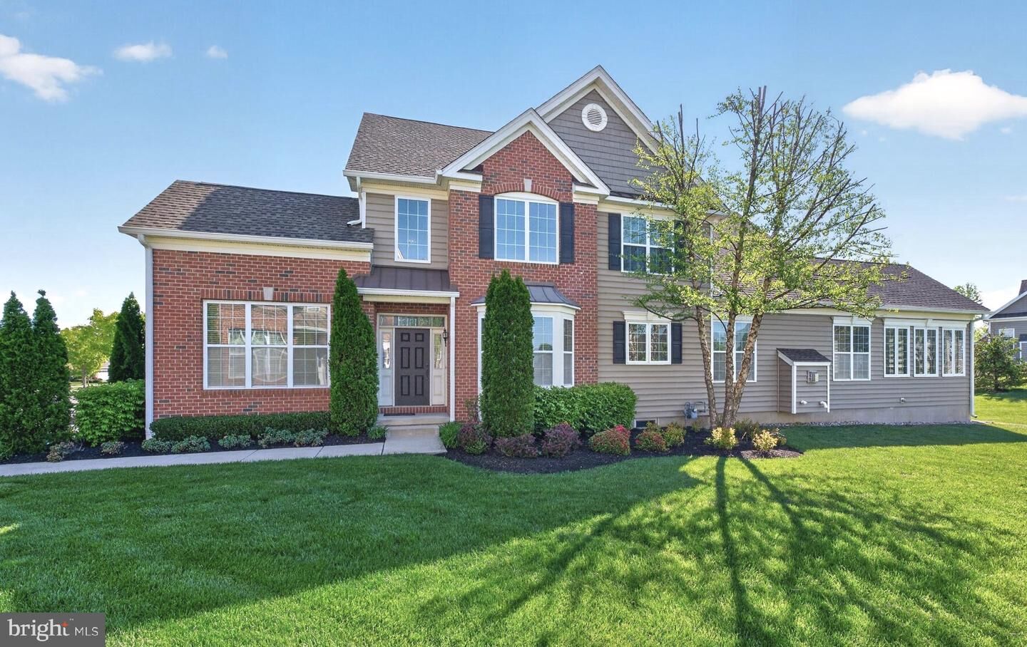 Property Photo:  304 Dye Way  NJ 08057 