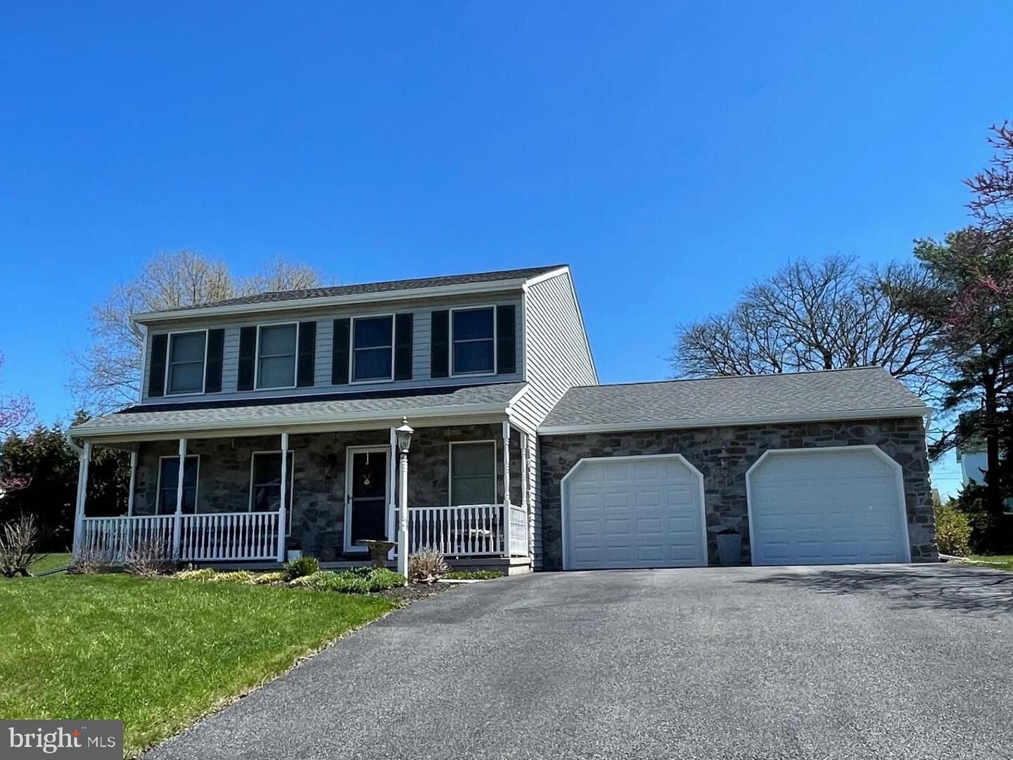 Property Photo:  215 Steffie Drive  PA 17347 