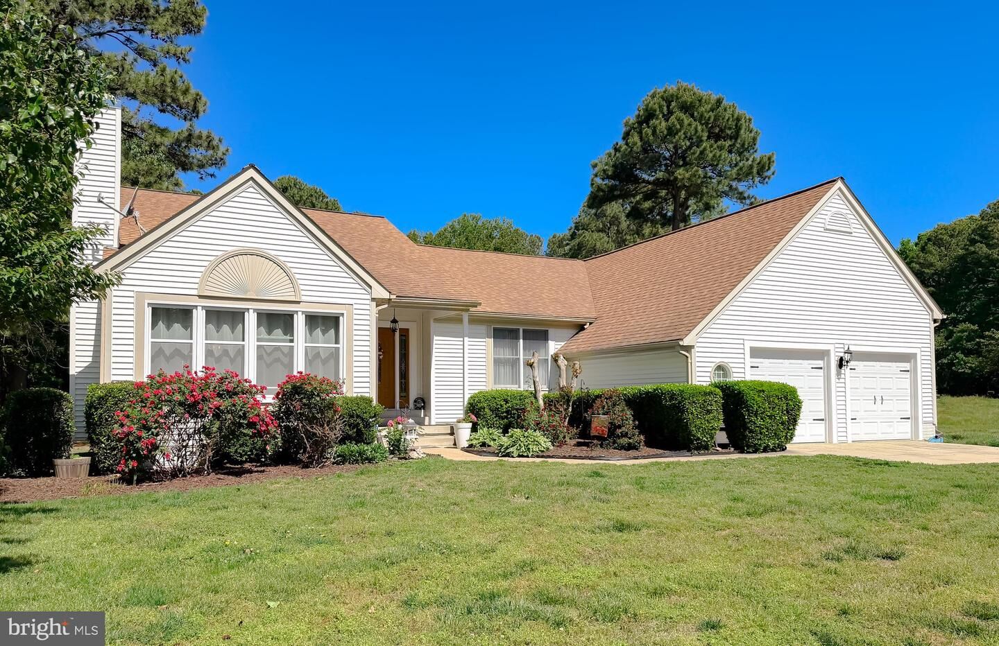 Property Photo:  21737 Pinehurst Court  MD 20650 
