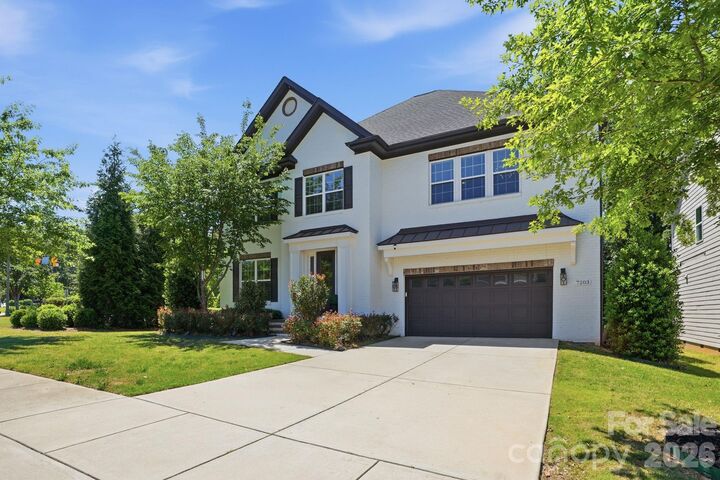 Property Photo:  7203 Bellera Court  NC 28277 