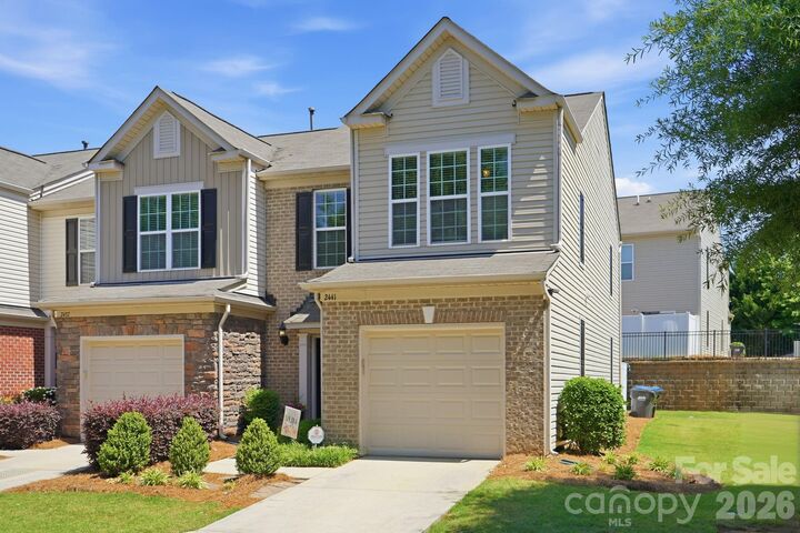 Property Photo:  2441 Diplomat Lane  NC 28210 