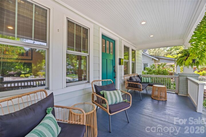 Property Photo:  1904 Ashland Avenue  NC 28205 