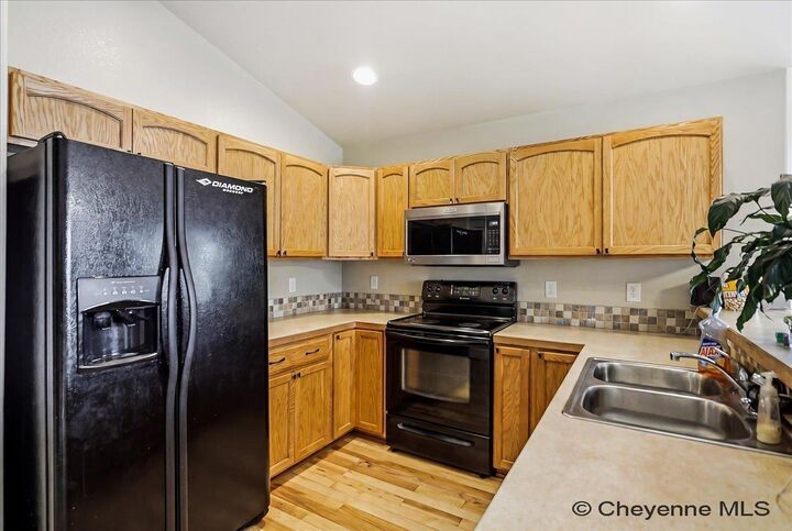 Property Photo:  5400 Liz Ranch Rd  WY 82007 
