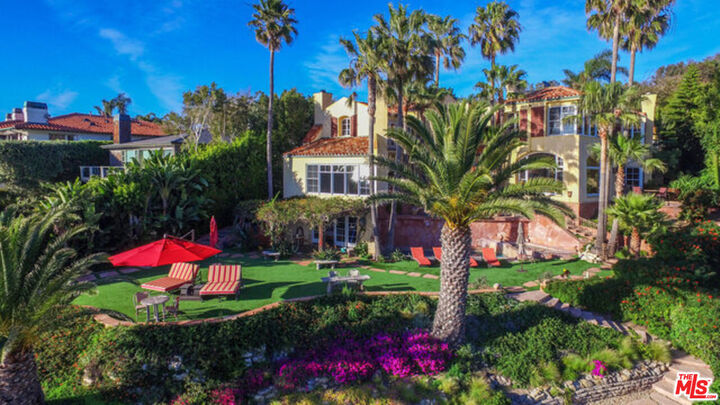 Property Photo:  7107 Birdview Ave  CA 90265 