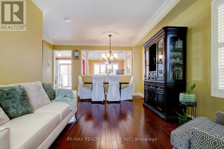Property Photo:  47 Cape Dorset Crescent  ON L6R 3K9 