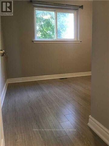 Property Photo:  42 Pender Crescent  ON M1T 2M7 
